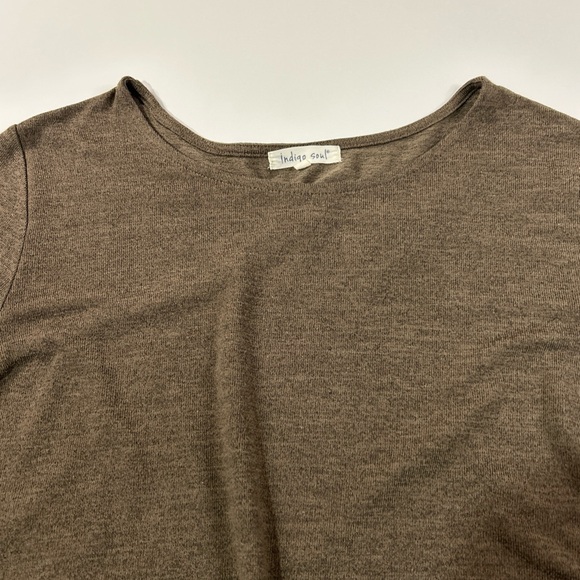 Indigo Soul Sweater Shirt Women’s Large Brown Crochet Shark Bite Asymmetrical - Picture 5 of 11